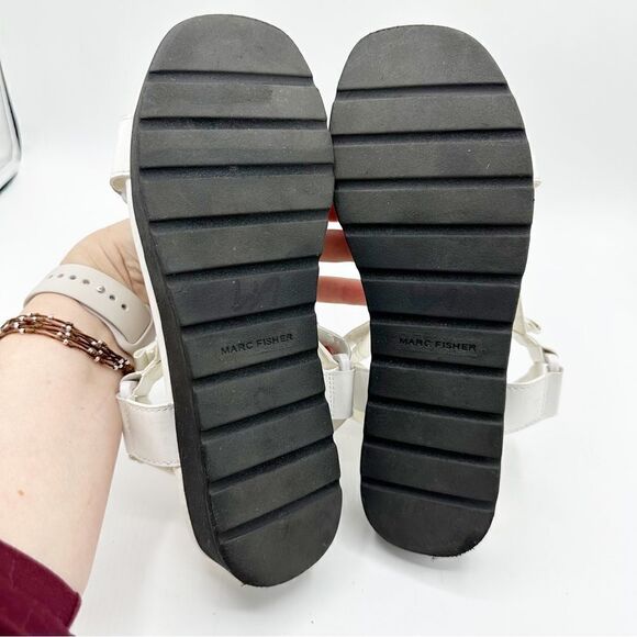 Marc Fisher Kizzy Sandal White Studded Platform Chunky Strap Sz 8 - Picture 10 of 11